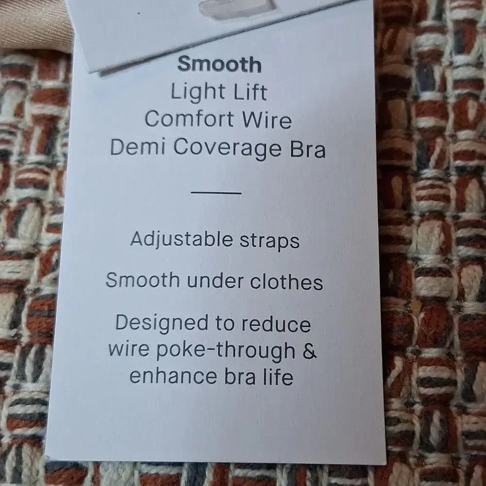 Auden Smooth Light Lift Comfort Wire Demi Coverage Bra Beige 34A New